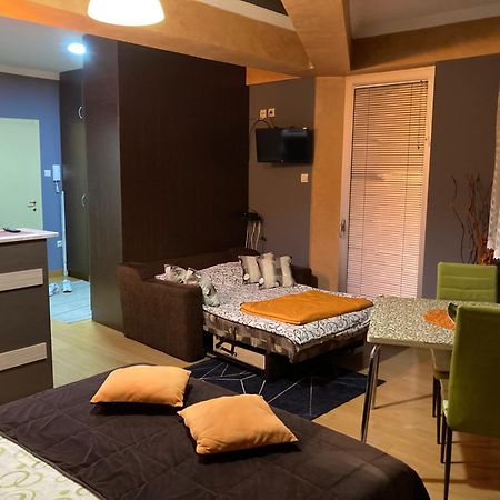 Apartman Aischa Nova Varos Bagian luar foto